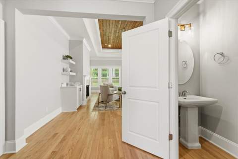 1423 Summerbrooke Drive, Tallahassee FL - photo 10 of 57