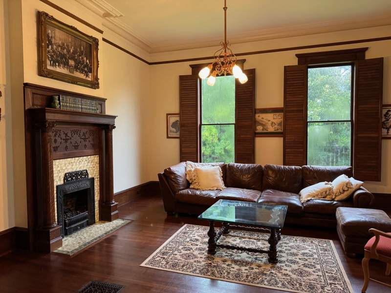 5 bedroom Detached at 404 N Adams Street, Historic District of Quincy, Quincy — photo 4