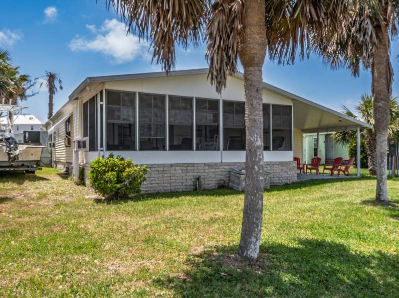 3 bedroom ManufacturedHome at 30 Janet Drive, Paradise Village Shell Point, Crawfordville — photo 3