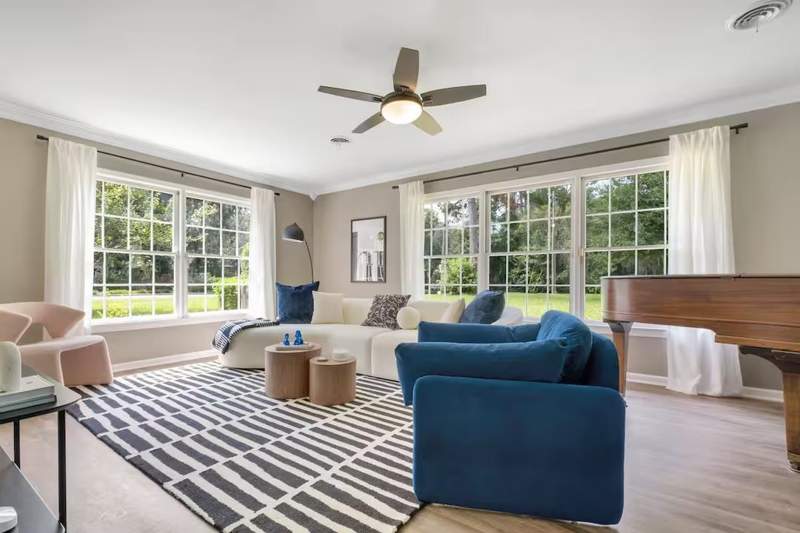 3 bedroom Detached at 2119 Old Fort Drive, Woodland Drives, Tallahassee — photo 3