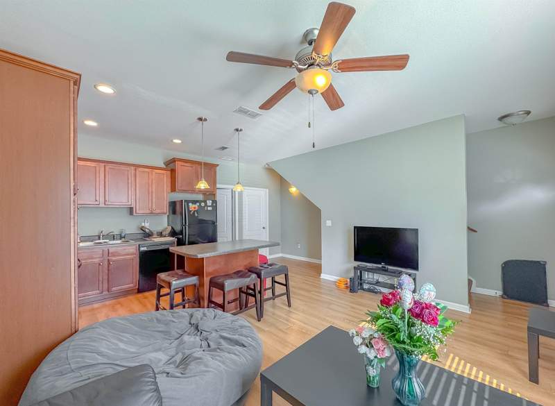 3 bedroom Condominium at 1936 Ann Arbor Avenue, University Green, Tallahassee — photo 5