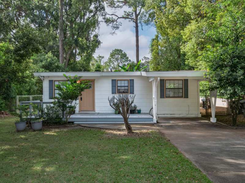 3 bedroom Detached at 1649 Mayhew Street, Azalea Park, Tallahassee — photo 1