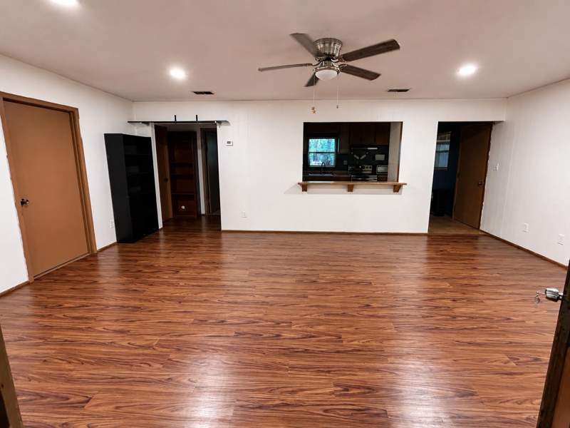 2 bedroom Detached at 8634 Wakulla Springs Road, Wakulla Springs Road Unre, Tallahassee — photo 2