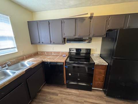 1742 Hartsfield Road, Tallahassee FL - photo 8 of 18