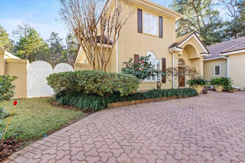 3 bedroom Detached at 540 Woodfern Court, Woodbrook, Tallahassee — photo 5