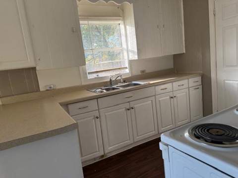 500 Laura Lee Avenue, Tallahassee FL - photo 13 of 40