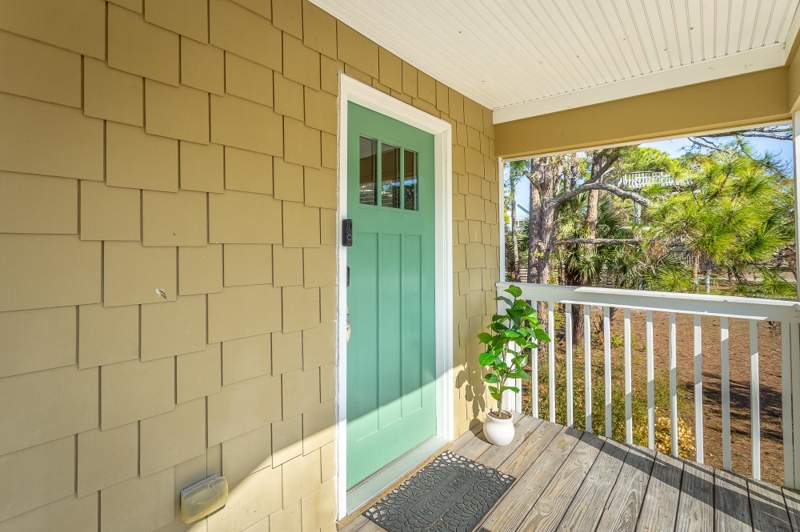 3 bedroom Detached at 1446 Cypress Street, Bre Inc, Alligator Point — photo 3