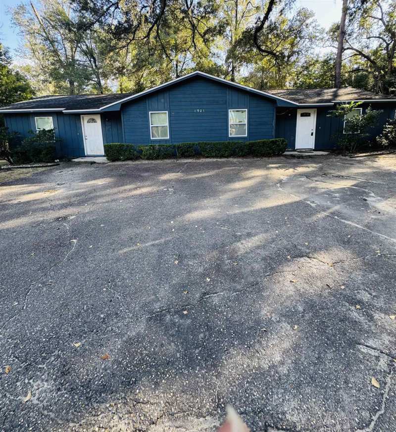 bedroom MultiFamily at 1901 Crosby Court, Somersett Place, Tallahassee — photo 1
