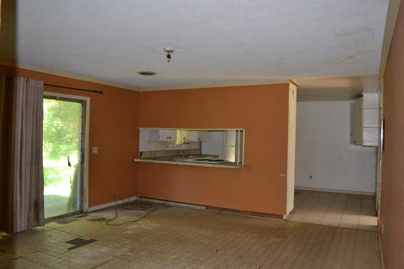 4 bedroom Detached at 922 Creek Road, Lee Manor, Tallahassee — photo 4