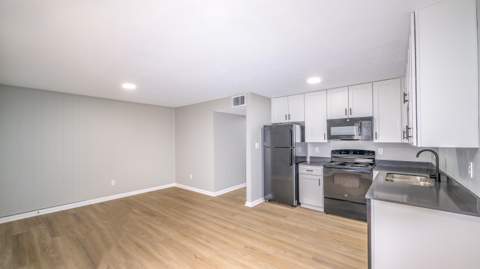 1533 S Bronough Street, Tallahassee FL - photo 11 of 22