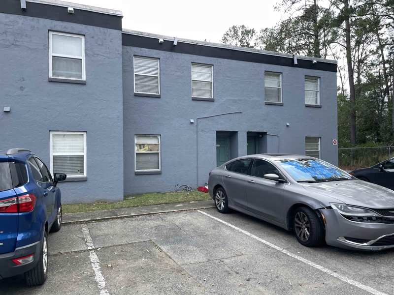 2 bedroom Condominium at 2325 W Pensacola Street, Palms West Condominium, Tallahassee — photo 1