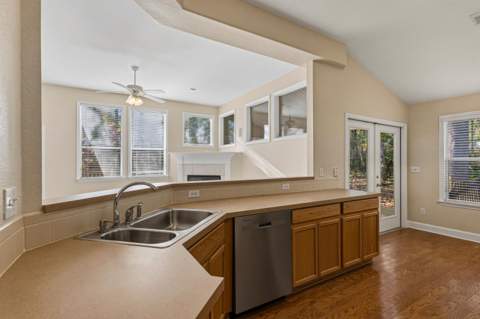 4869 Lake Park Drive, Tallahassee FL - photo 8 of 34