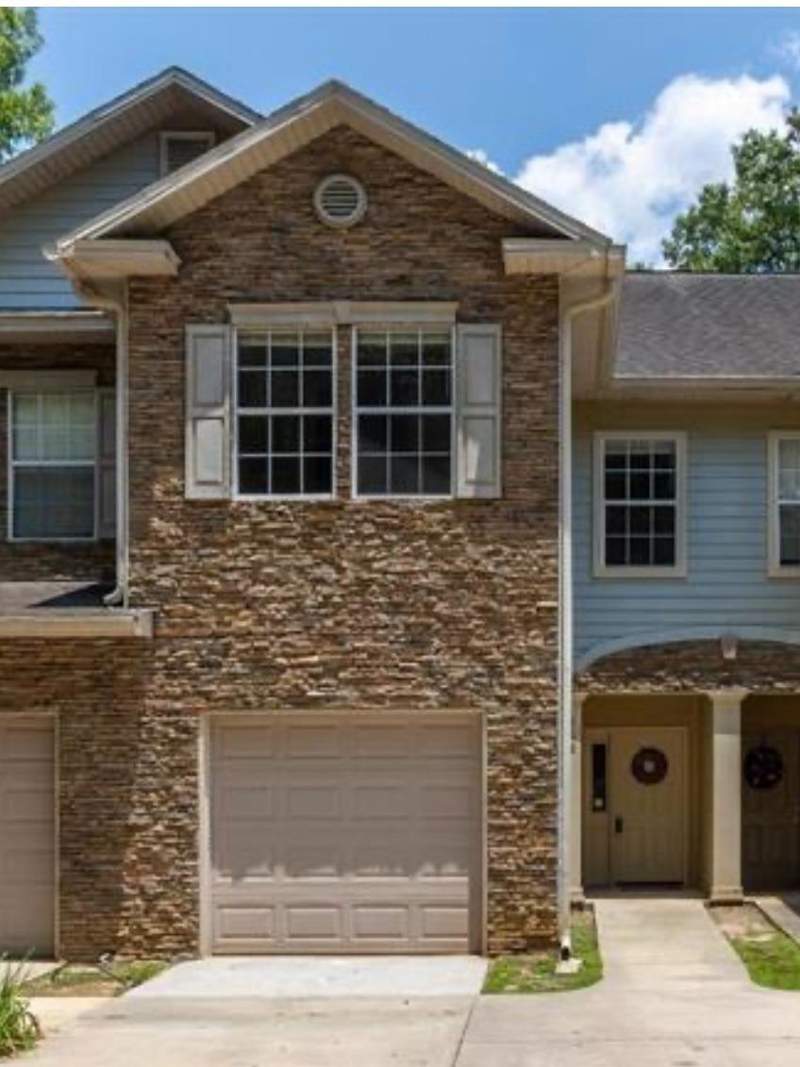 3 bedroom Condominium at 1325 Stone Road, Park at Stonebriar, Tallahassee — photo 3
