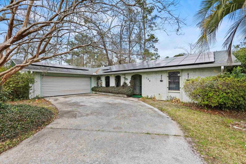 4 bedroom Detached at 708 Brookridge Drive, Lemco Villa Estates, Tallahassee — photo 3