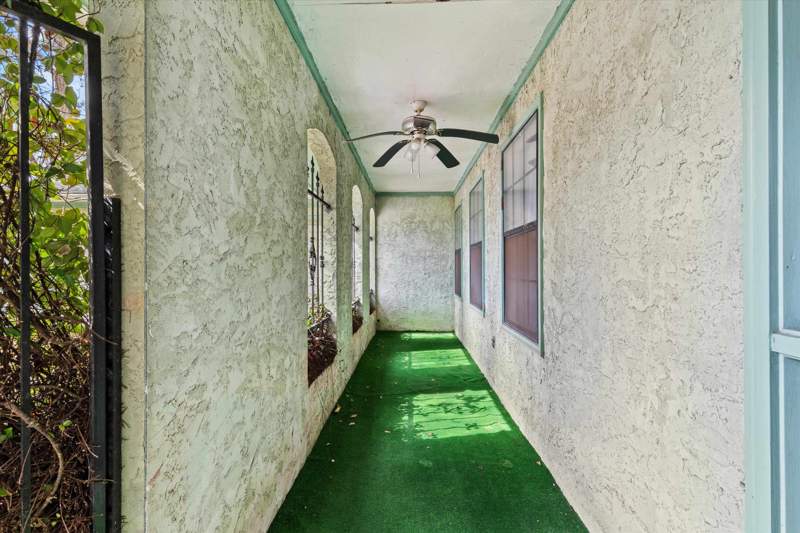 4 bedroom Detached at 708 Brookridge Drive, Lemco Villa Estates, Tallahassee — photo 4