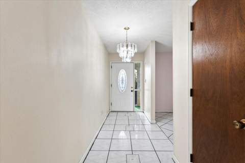 708 Brookridge Drive, Tallahassee FL - photo 6 of 37