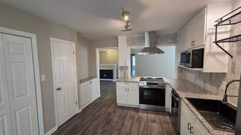 3747 Longchamp Circle, Tallahassee FL - photo 7 of 31