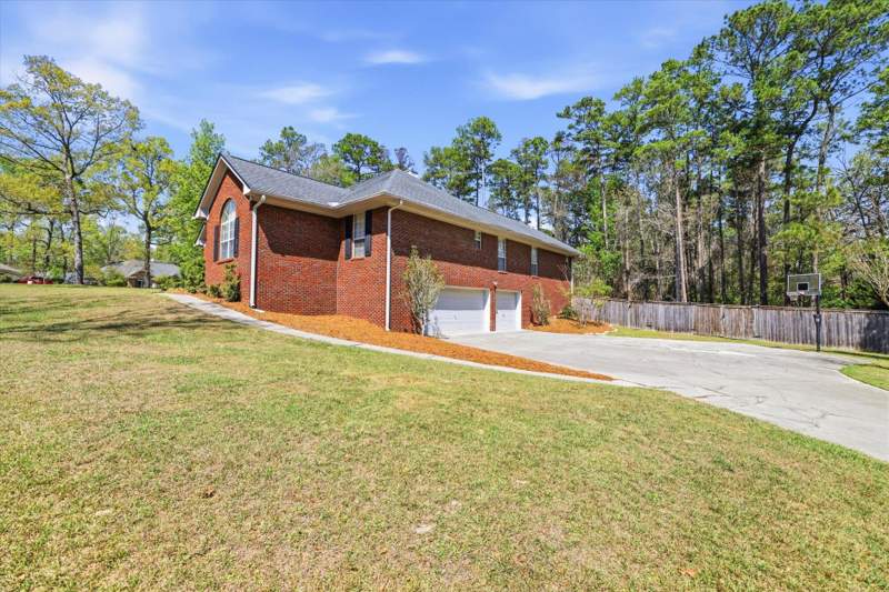 4 bedroom Detached at 9016 Glen Eagle Way, Golden Eagle Plantation, Tallahassee — photo 4