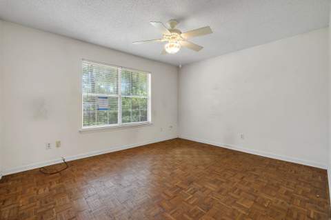 8719 Salamanca Court, Tallahassee FL - photo 11 of 25