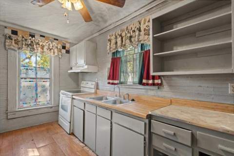 210 S Center Street, Perry FL - photo 18 of 21