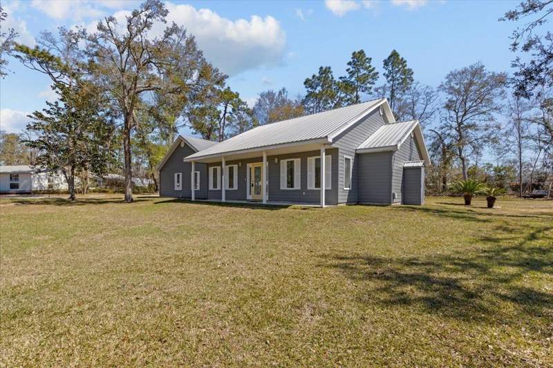 4 bedroom Detached at 201 State Street, Pineland, Perry — photo 2