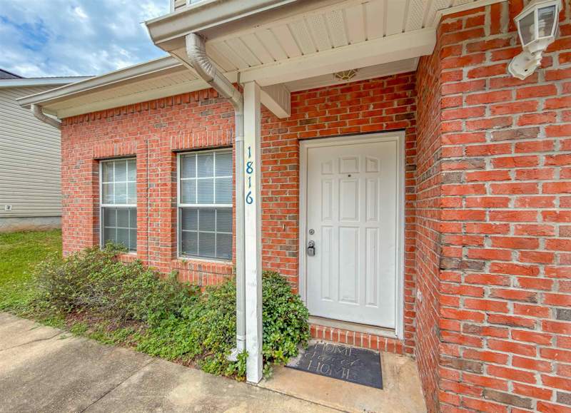 3 bedroom Townhouse at 1816 Nena Hills Drive, Wolf Creek Subdivision, Tallahassee — photo 2