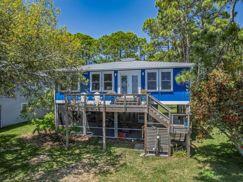 3 bedroom Detached at 2492 Highway 98 East, Gulf Wynn, Carrabelle — photo 1