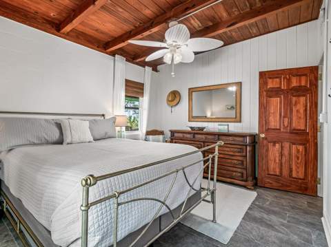 2669 Surf Road, Ochlockonee Bay FL - photo 22 of 48