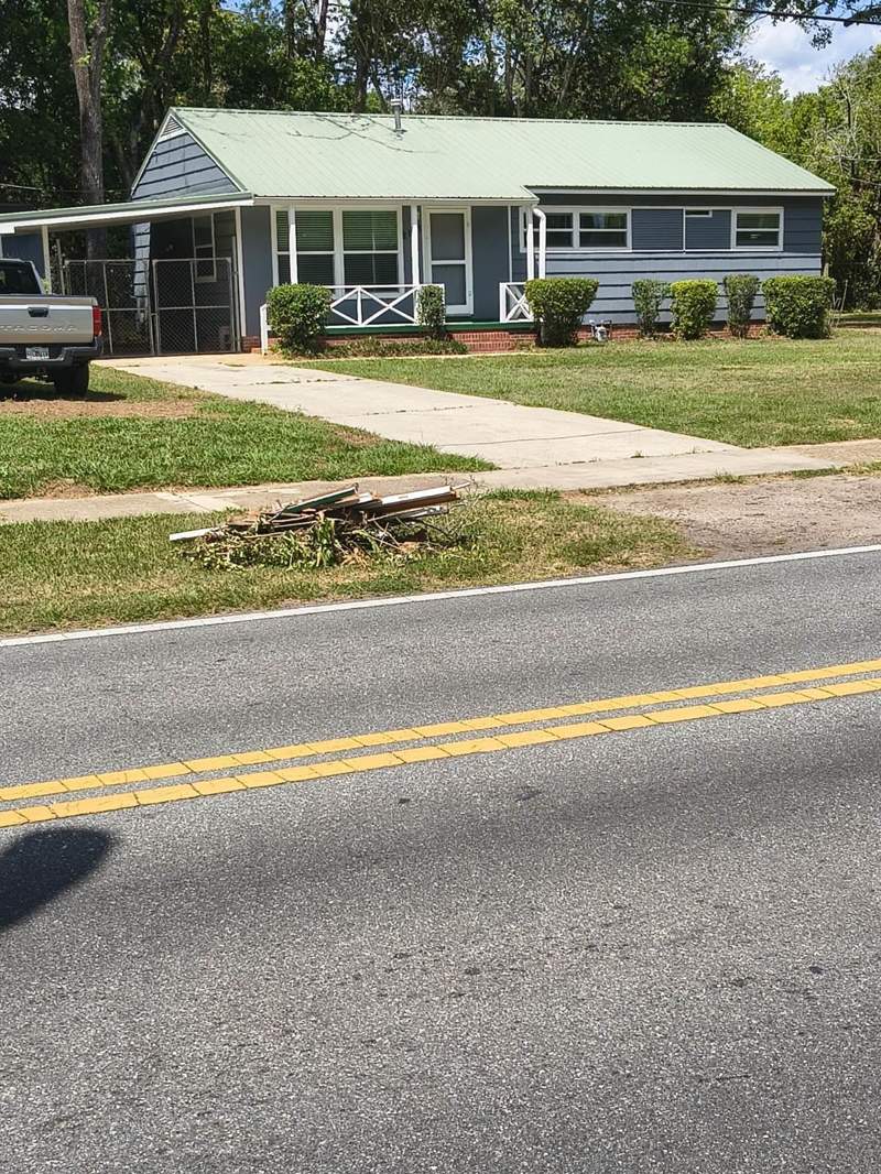 3 bedroom Detached at 2108 Gibbs Drive, Parkside, Tallahassee — photo 3