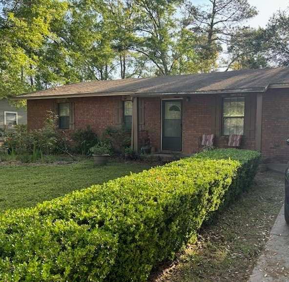 3 bedroom Detached at 870 Shady Lane, Autumn Woods, Monticello — photo 1