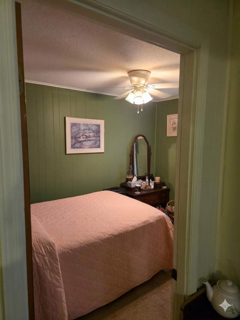 3 bedroom Detached at 870 Shady Lane, Autumn Woods, Monticello — photo 4