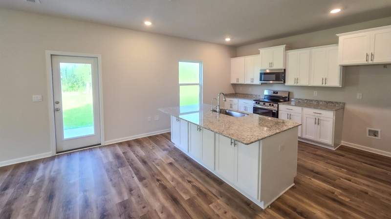 4 bedroom Detached at 4106 Beauregard Way, Fallschase, Tallahassee — photo 5