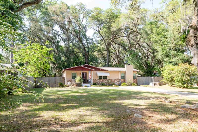 3 bedroom Detached at 1928 Longview Drive, Lake Jackson Heights, Tallahassee — photo 1