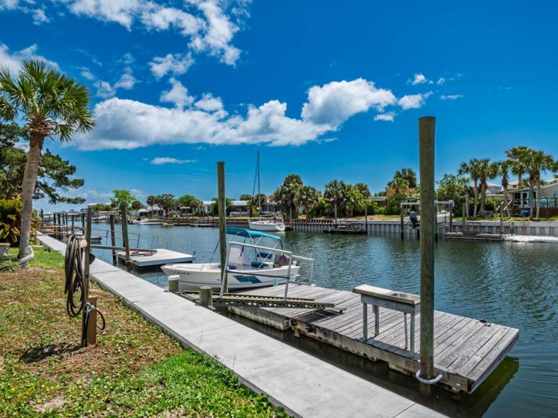 3 bedroom ManufacturedHome at 41 Connie Drive, Paradise Village of Shell Pt, Crawfordville — photo 2