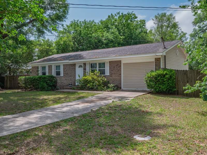 3 bedroom Detached at 815 Peggy Drive, Annawood, Tallahassee — photo 3