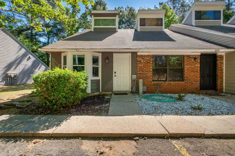 2 bedroom Townhouse at 2889 Jim Lee Road, Highlands Unrec Phase 4, Tallahassee — photo 1