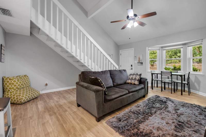 2 bedroom Townhouse at 2889 Jim Lee Road, Highlands Unrec Phase 4, Tallahassee — photo 3