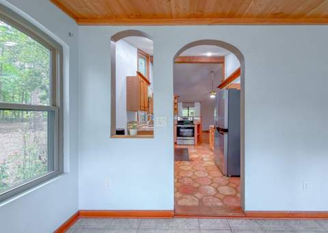 2275 Beaver Creek Drive, Havana FL - photo 17 of 65