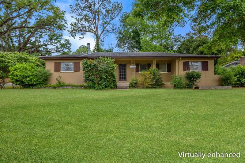 4 bedroom Detached at 302 Birch Lane, Ingelwood, Tallahassee — photo 1