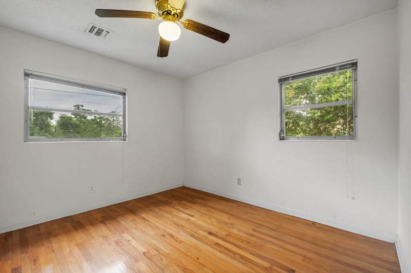 4 bedroom Detached at 302 Birch Lane, Ingelwood, Tallahassee — photo 3
