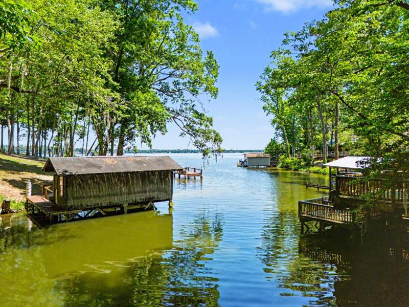 3 bedroom Detached at 2865 Parramore Shores Road, Parramores Lake Estates Unrec, Tallahassee — photo 4