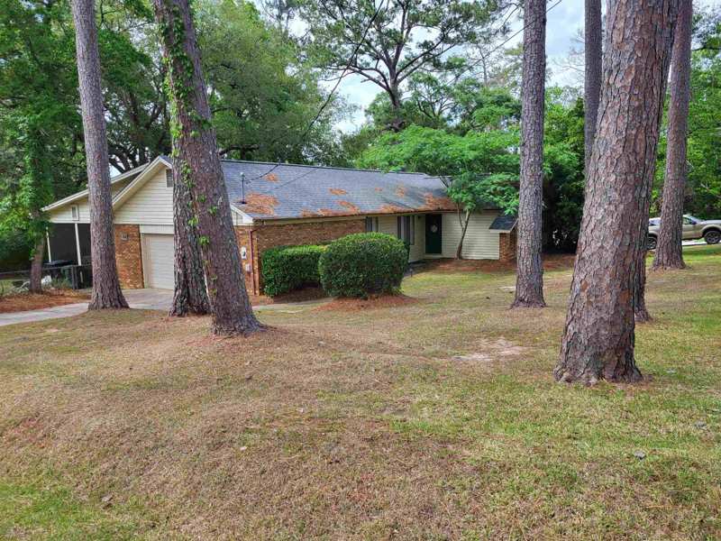 3 bedroom Detached at 1106 Victory Garden Drive, Victory Garden, Tallahassee — photo 1