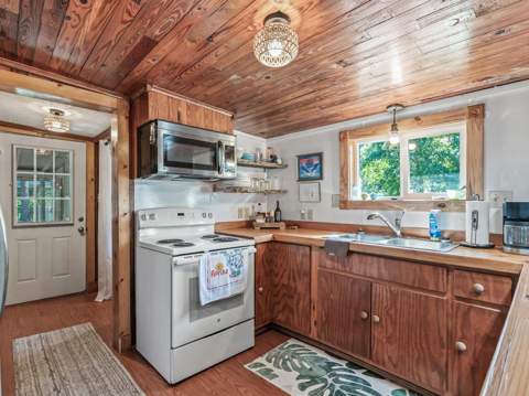 69 Suwanne Avenue, Panacea FL - photo 20 of 41