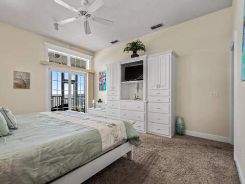 1039 Gulf Shore Boulevard, Alligator Point FL - photo 19 of 51