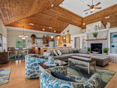 1039 Gulf Shore Boulevard, Alligator Point FL - photo 8 of 51