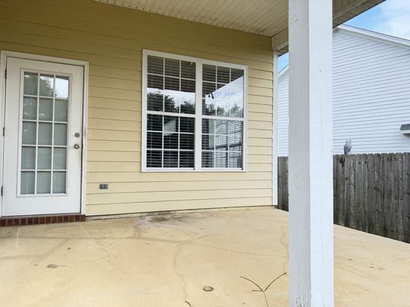 4 bedroom Detached at 2648 Heathrow Drive, Glen at Golden Eagle, Tallahassee — photo 3