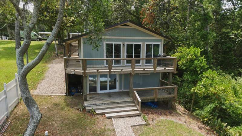 3 bedroom Detached at 1941 Collins Landing Road, Lakeshore Unrec, Tallahassee — photo 2