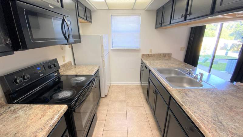 3 bedroom Townhouse at 779 Timberway Court, The Timbers, Tallahassee — photo 4