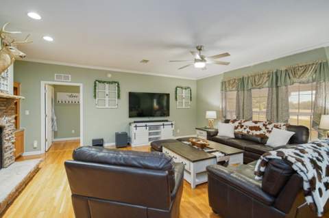 332 NE Forsythia Way, Pinetta FL - photo 13 of 52