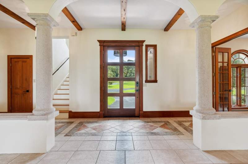 4 bedroom Detached at 2604 Lucerne Drive, Lakebreeze Unrecorde, Tallahassee — photo 4